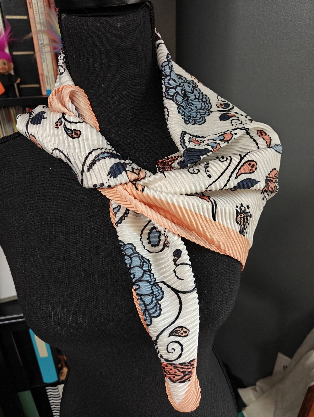 Steve Madden Cream Floral Paisley Pleated Scarf
